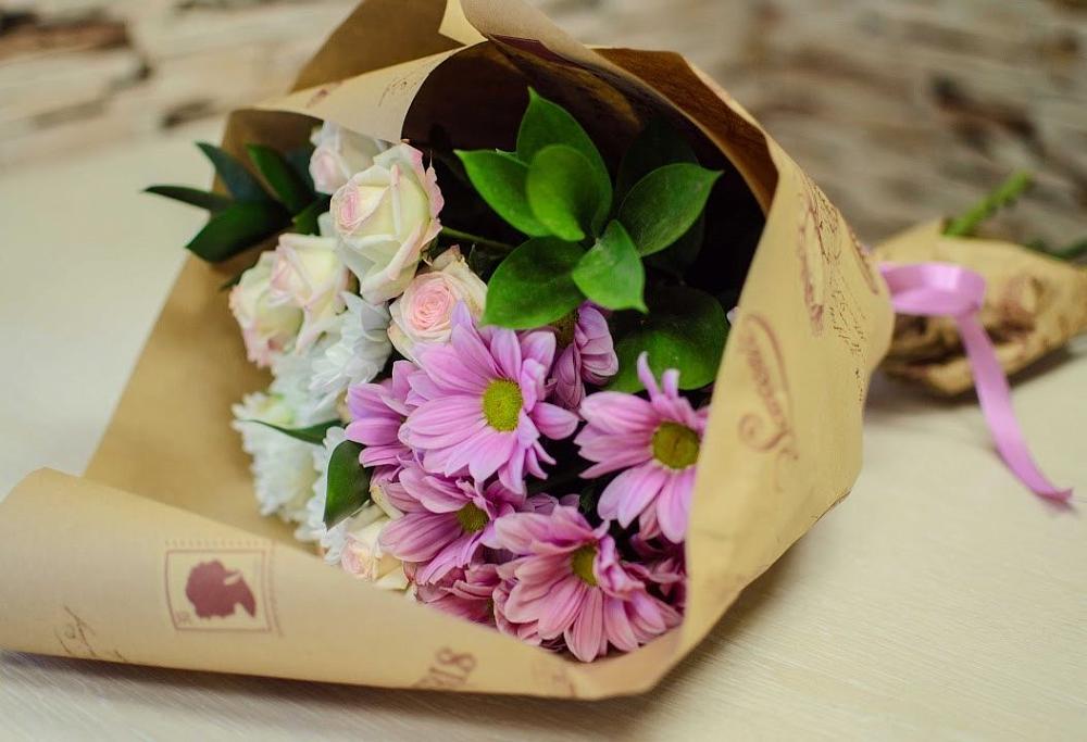 Букет цветов из: Розы и Хризантемы в Преградной