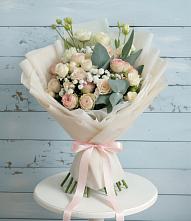 Букет цветов из:  Розы и Лизиантусы в Преградной
