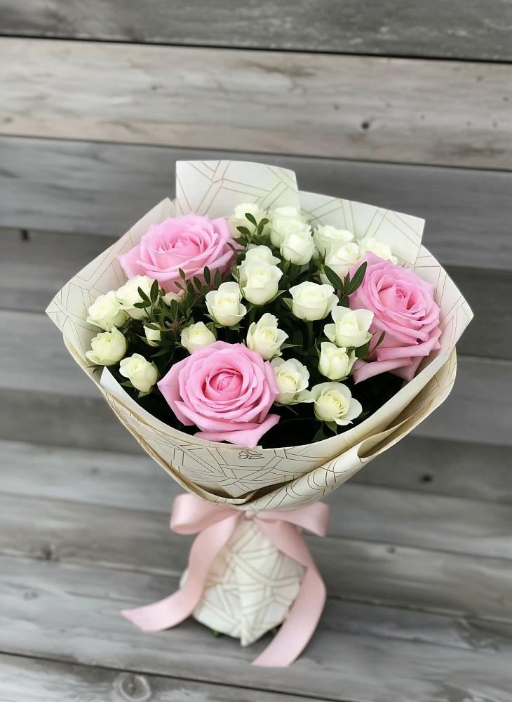 Букет цветов из: Розы в Преградной