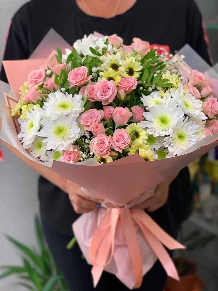 Букет цветов из: Розы и Хризантемы в Преградной