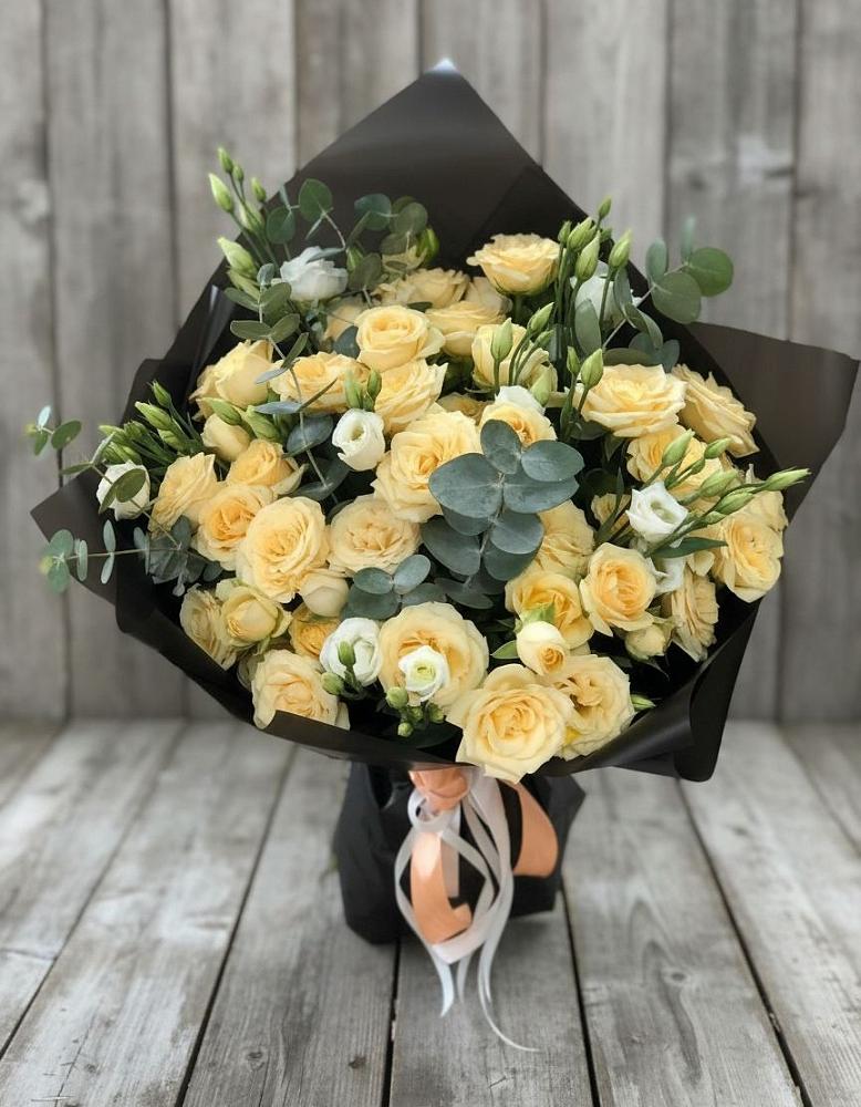 Букет цветов из: Розы и Лизиантусы в Преградной