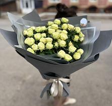 Букет Белые кустовые розы Солинеро #REPLACE_PRED# Преградной