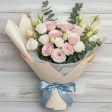 Букет цветов из:  Лизиантусы в Преградной