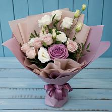 Букет цветов из:  Розы и Лизиантусы в Преградной