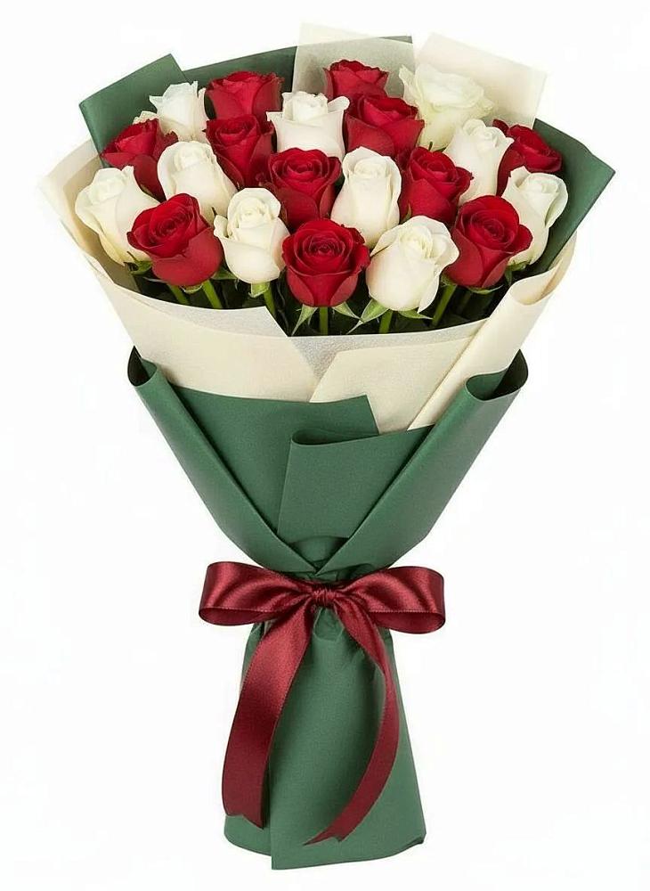 Букет Микс из красных и белых роз в Преградной