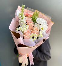 Букет цветов из:  Хризантемы и Розы в Преградной