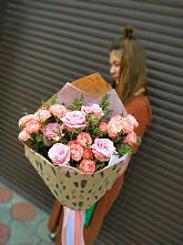 Букет цветов из:  Розы #REPLACE_PRED# Преградной