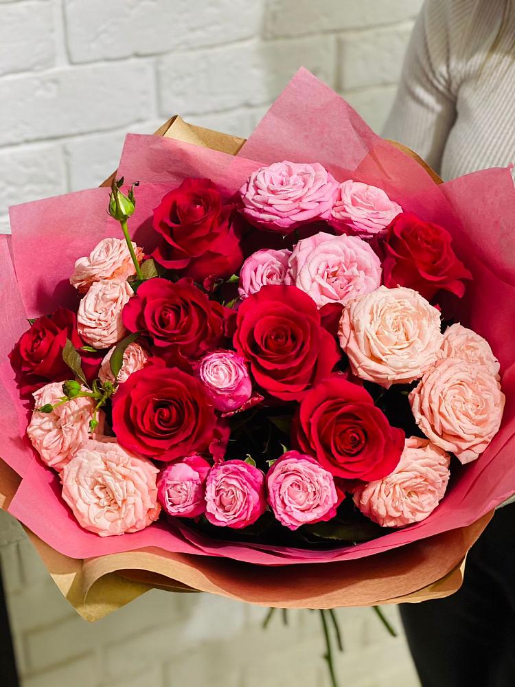 Букет цветов из: Розы в Преградной