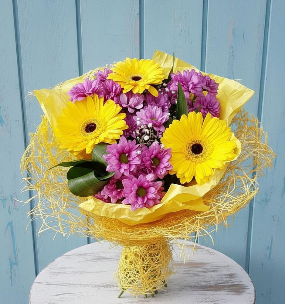 Букет цветов из: Хризантемы и Герберы в Преградной