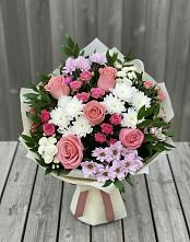 Букет цветов из:  Альстромерии, Гвоздики, Розы и Хризантемы в Преградной