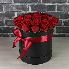 Цветочная композиция из Розы в шляпной коробке в Преградной