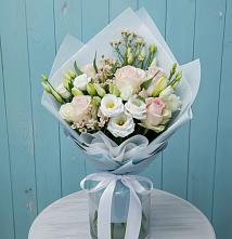 Букет цветов из:  Розы и Лизиантусы в Преградной