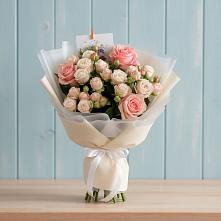 Букет цветов из:  Розы #REPLACE_PRED# Преградной