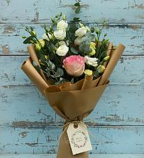 Букет цветов из:  Розы и Лизиантусы в Преградной