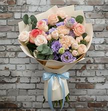 Букет цветов из:  Розы, Лизиантусы и Гвоздики в Преградной